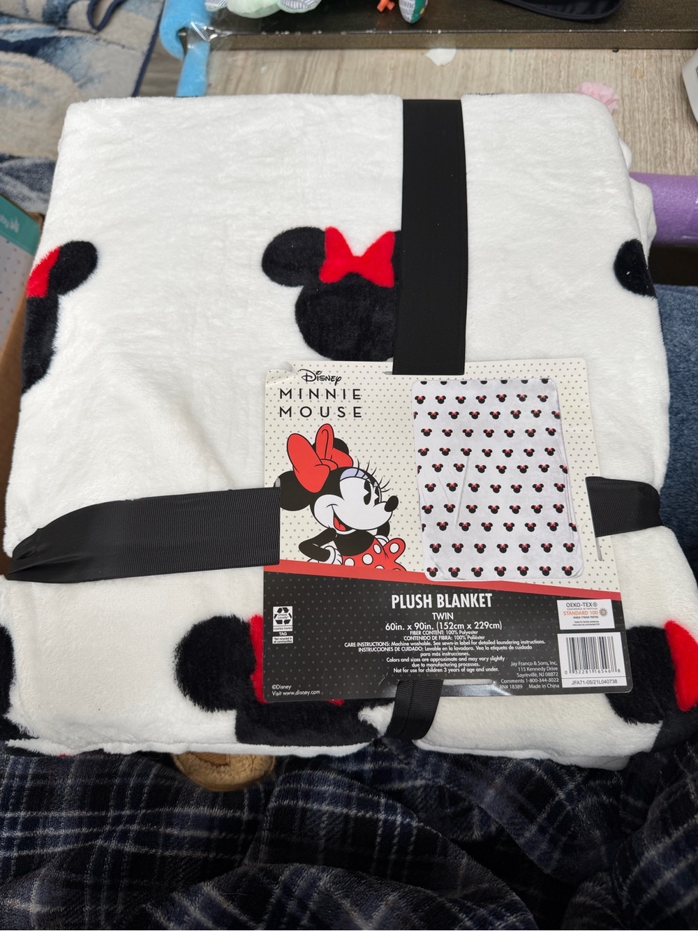 Disney Minnie Mouse Plush Blanket - White, Black & Red